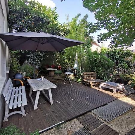 Appartement Avec Jardin Au Calme 蒙特勒伊 外观 照片