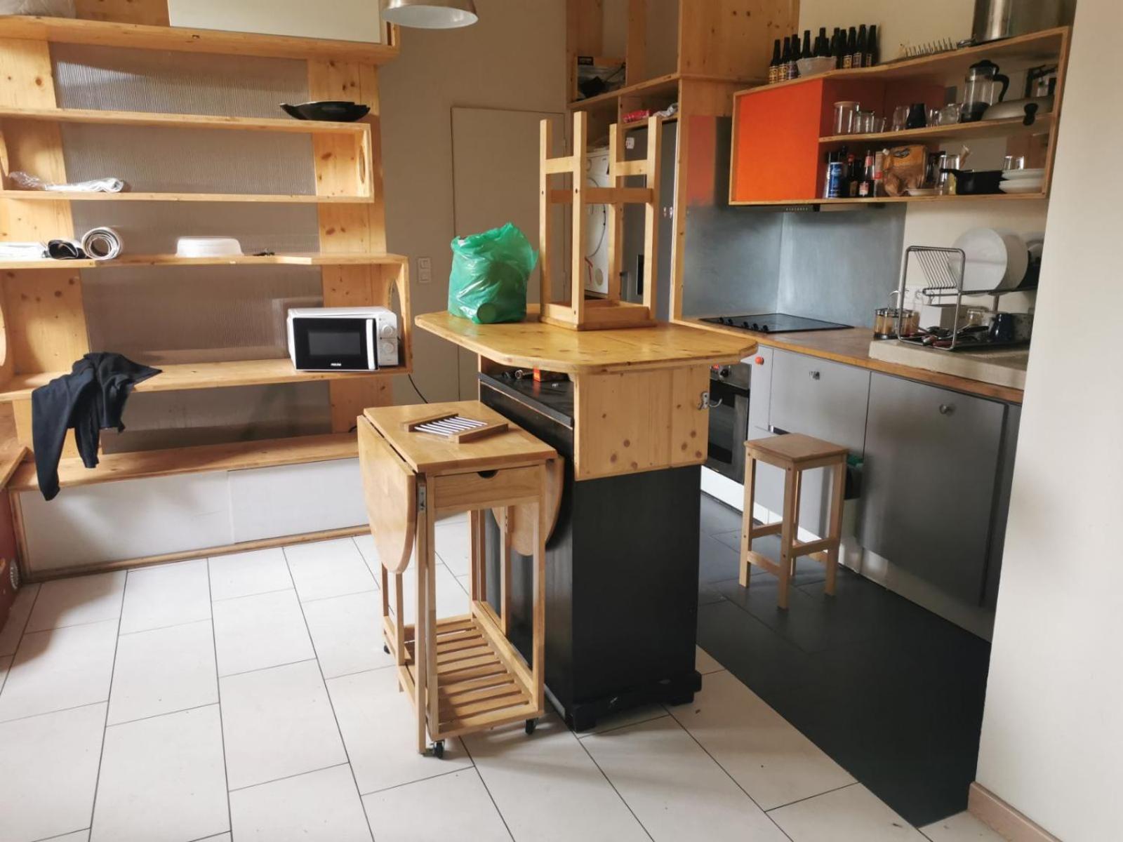 Appartement Avec Jardin Au Calme 蒙特勒伊 外观 照片